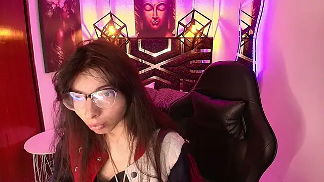 Snapshot of Allyshon_ chatting on 06.22.26 Allyshon online show from 06.22.26