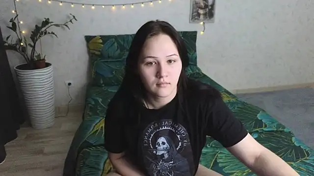 Snapshot of Tori_cute chatting on 06.03.26 Tori cute online show from 06.03.26