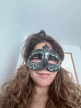 Snapshot of princy_mya chatting on 05.19.26 princy mya online show from 05.19.26