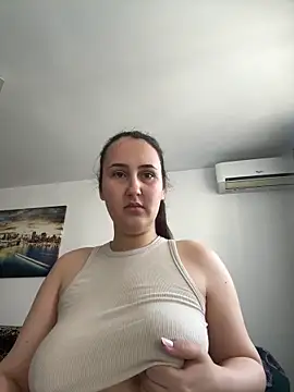 SweetTerrea online show from 05.25.26