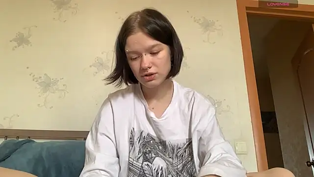 Snapshot of CelesteColao chatting on 06.20.26 CelesteColao online show from 06.20.26