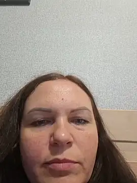 Snapshot of Meri_a chatting on 06.14.26 Meri a online show from 06.14.26