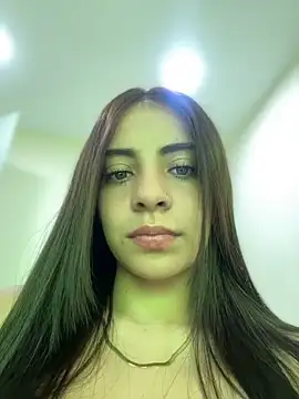 Snapshot of Hanna_Cruz_ chatting on 06.02.26 Hanna Cruz online show from 06.02.26