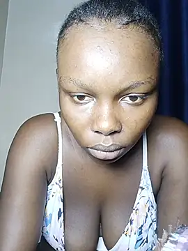 Snapshot of Sexymaurine chatting on 06.25.26 Sexymaurine online show from 06.25.26