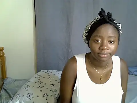 Snapshot of SexxyRoxy chatting on 05.29.26 SexxyRoxy online show from 05.29.26