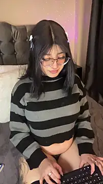 Snapshot of noellerubi chatting on 05.23.26 noellerubi online show from 05.23.26