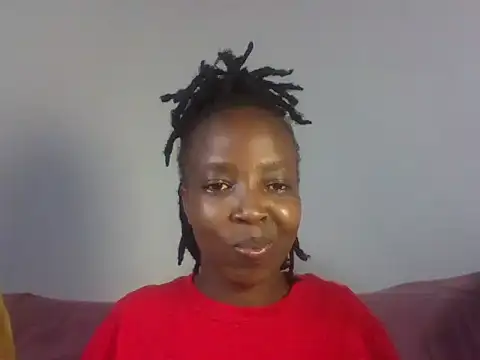 Snapshot of SassyCandie chatting on 05.19.26 SassyCandie online show from 05.19.26