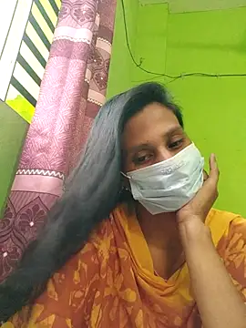 Snapshot of Sofiyaa_Sara chatting on 05.20.26 Sofiyaa Sara online show from 05.20.26