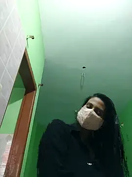 Snapshot of Sofiyaa_Sara chatting on 05.21.26 Sofiyaa Sara online show from 05.21.26