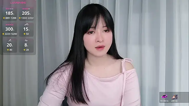 Snapshot of -piao- chatting on 06.19.26 -piao- online show from 06.19.26