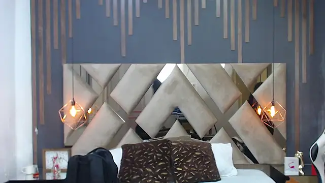 Snapshot of MartinaaFit chatting on 06.16.26 MartinaaFit online show from 06.16.26