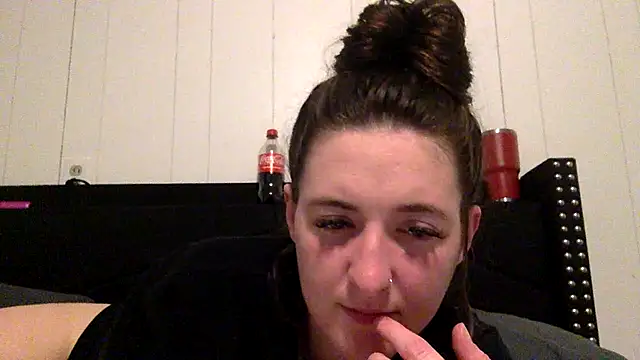 Snapshot of LexiKay19 chatting on 05.20.26 LexiKay19 online show from 05.20.26