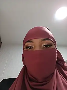 Snapshot of Samira_1 chatting on 06.30.26 Samira 1 online show from 06.30.26