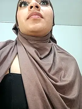 Snapshot of Samira_1 chatting on 06.30.26 Samira 1 online show from 06.30.26