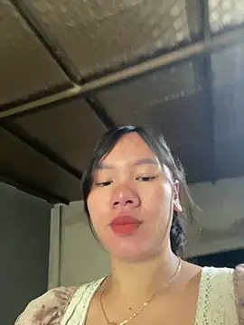 Snapshot of Suki-love chatting on 06.18.26 Suki-love online show from 06.18.26
