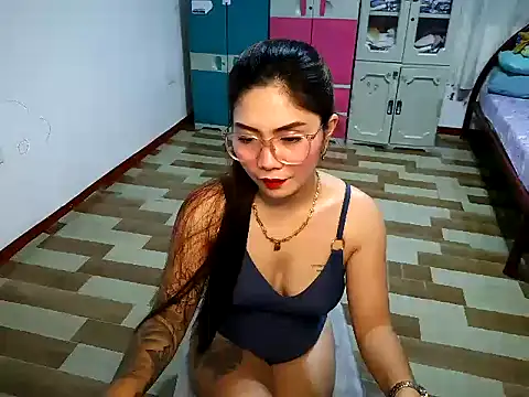 Snapshot of Sexynica chatting on 06.27.26 Sexynica online show from 06.27.26