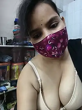 Snapshot of shalini_gupta05 chatting on 07.12.26 shalini gupta05 online show from 07.12.26