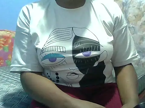 Snapshot of Hotchocaletese chatting on 05.23.26 Hotchocaletese online show from 05.23.26