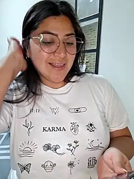Snapshot of morena95_ chatting on 06.06.26 morena95 online show from 06.06.26