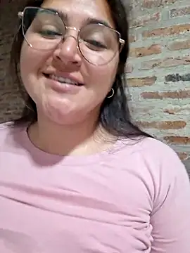Snapshot of morena95_ chatting on 06.26.26 morena95 online show from 06.26.26