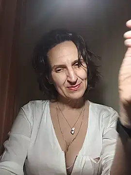 Snapshot of Alene_Lorrie chatting on 06.01.26 Alene Lorrie online show from 06.01.26