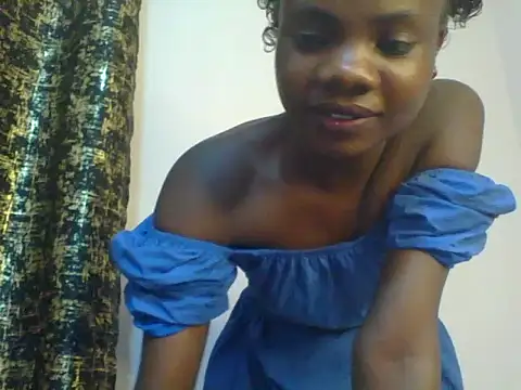 Snapshot of cythuu03 chatting on 06.28.26 cythuu03 online show from 06.28.26