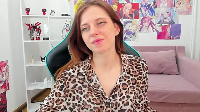 Snapshot of FreyaVeys chatting on 06.21.26 FreyaVeys online show from 06.21.26