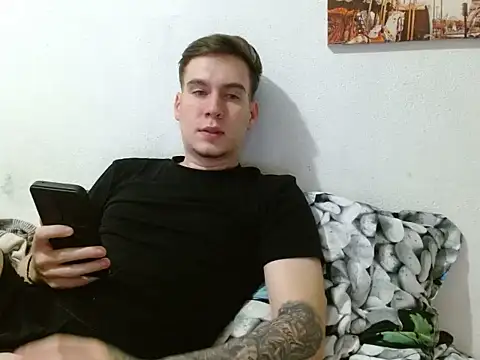 Snapshot of magicfantasy77 chatting on 06.15.26 magicfantasy77 online show from 06.15.26