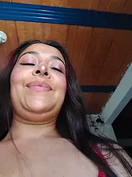 Snapshot of jessamondd chatting on 05.28.26 jessamondd online show from 05.28.26