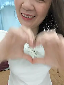 Snapshot of Lye_lovely chatting on 06.26.26 Lye lovely online show from 06.26.26