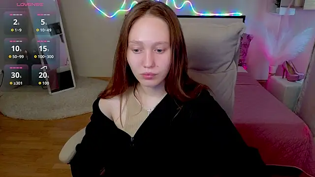 Snapshot of TinaShelton chatting on 06.14.26 TinaShelton online show from 06.14.26