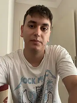 Snapshot of imjustaboyy1 chatting on 07.04.26 imjustaboyy1 online show from 07.04.26
