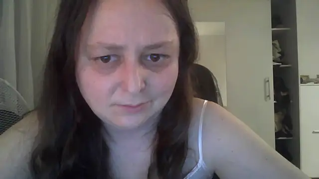 TaylorLovely online show from 07.10.26