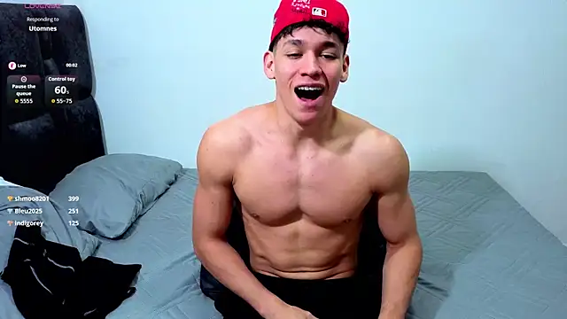 Snapshot of Luke_Muscle chatting on 07.02.26 Luke Muscle online show from 07.02.26