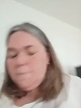 Snapshot of chattedebretagne chatting on 06.16.26 chattedebretagne online show from 06.16.26