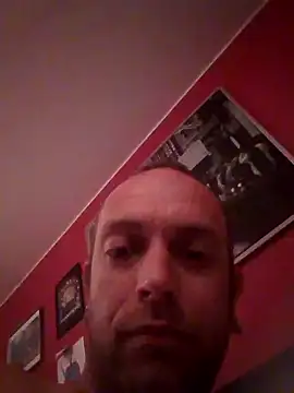 Snapshot of Andydtg1985 chatting on 06.01.26 Andydtg1985 online show from 06.01.26