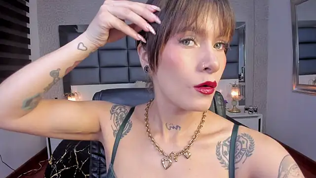 Mrs Regina clk online show from 07.10.26