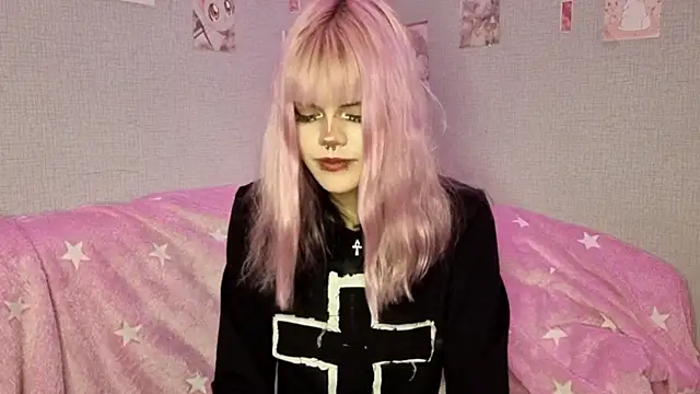 Snapshot of VelvetAlice chatting on 06.07.26 VelvetAlice online show from 06.07.26
