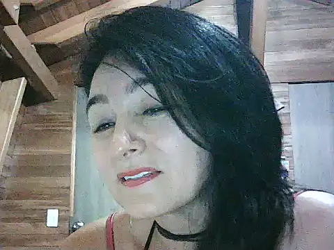 Snapshot of Anlly_garcia002 chatting on 06.04.26 Anlly garcia002 online show from 06.04.26