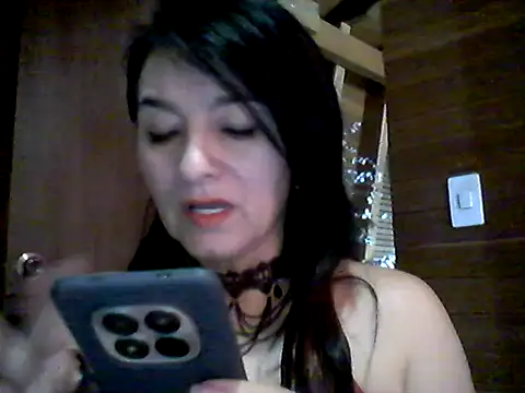 Snapshot of Anlly_garcia002 chatting on 06.13.26 Anlly garcia002 online show from 06.13.26