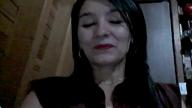 Snapshot of Anlly_garcia002 chatting on 07.07.26 Anlly garcia002 online show from 07.07.26