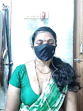 Snapshot of Leela_555 chatting on 05.29.26 Leela 555 online show from 05.29.26