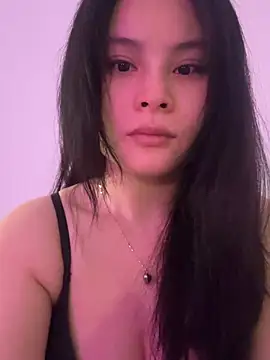 Snapshot of enen-123 chatting on 06.21.26 enen-123 online show from 06.21.26
