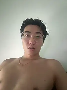 Snapshot of YourBadboy718 chatting on 06.14.26 YourBadboy718 online show from 06.14.26
