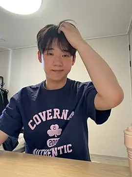 Snapshot of k-kinky chatting on 05.31.26 k-kinky online show from 05.31.26