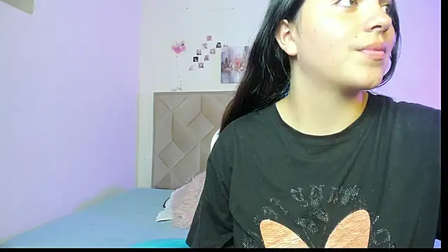 Snapshot of Tiffany_markle chatting on 05.23.26 Tiffany markle online show from 05.23.26