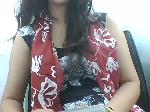 Snapshot of Avneet_ chatting on 05.28.26 Avneet online show from 05.28.26