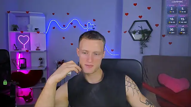 Snapshot of mike_crist chatting on 06.22.26 mike crist online show from 06.22.26