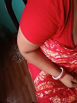 Snapshot of Desi_mona786 chatting on 05.30.26 Desi mona786 online show from 05.30.26