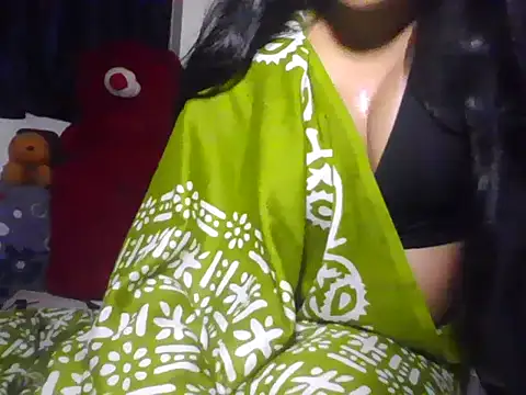 Snapshot of Aalya_B chatting on 06.14.26 Aalya B online show from 06.14.26